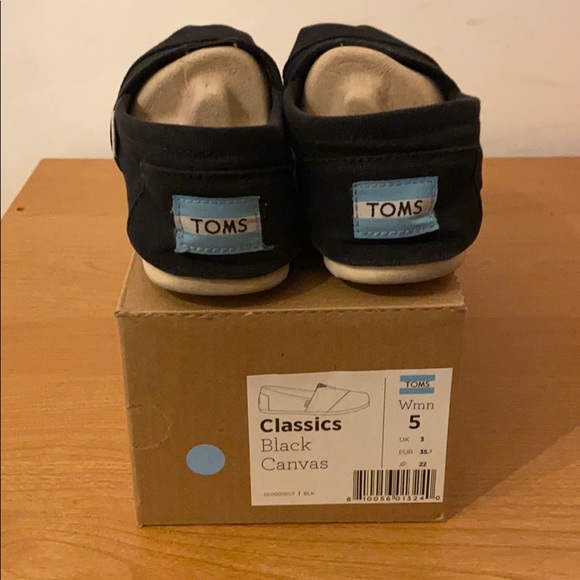 TOMS Classic Canvas - Picture 2 of 4
